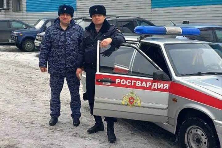 В Хакасии росгвардейцы помогли 9-летнему школьнику вернуться домой